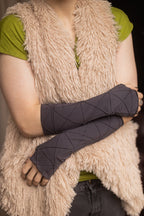 Textured Arm Warmers
