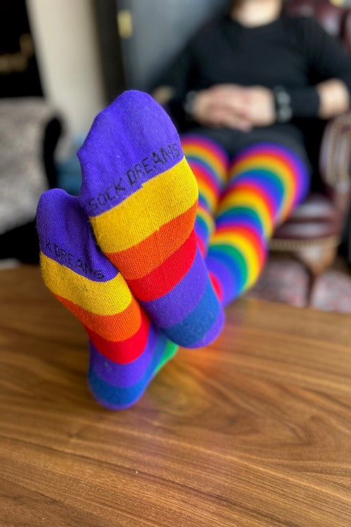 XL Foot Longer Radiant Rainbow Extraordinary Socks