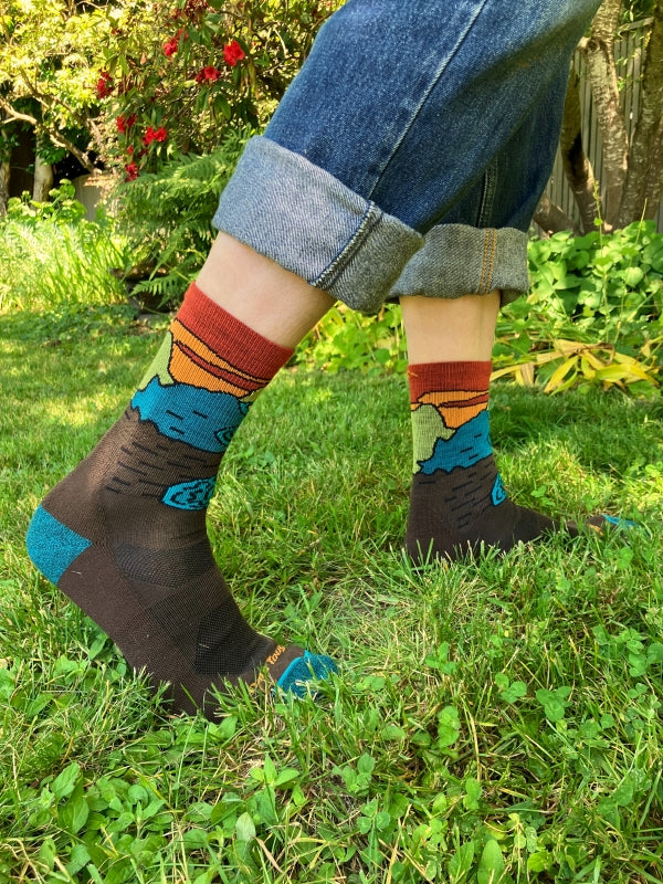 Chasing Waterfalls Hiking Micro Crew