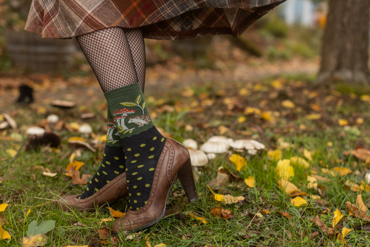 Hedgehog Wild Life Wool Crew