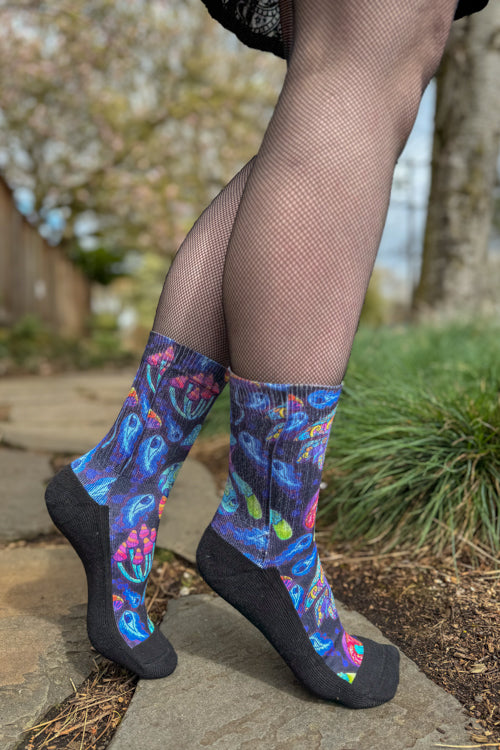 Trippy Mushrooms Printed Crew