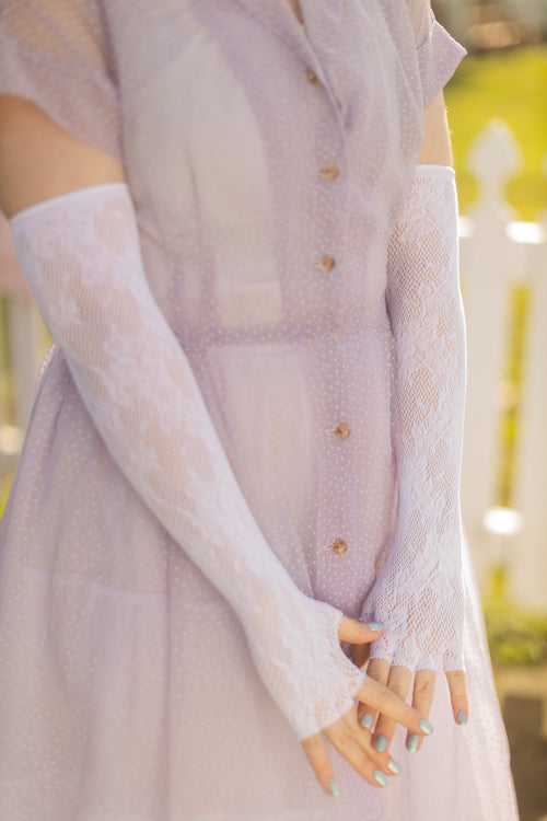 Floral Lace Long Fingerless Gloves