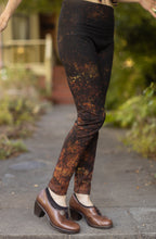 High Waisted Lava Print Leggings