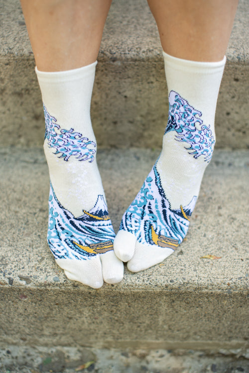 Hokusai Tabi Socks