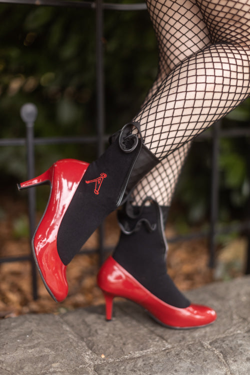 Black Zipper Swirl Crew