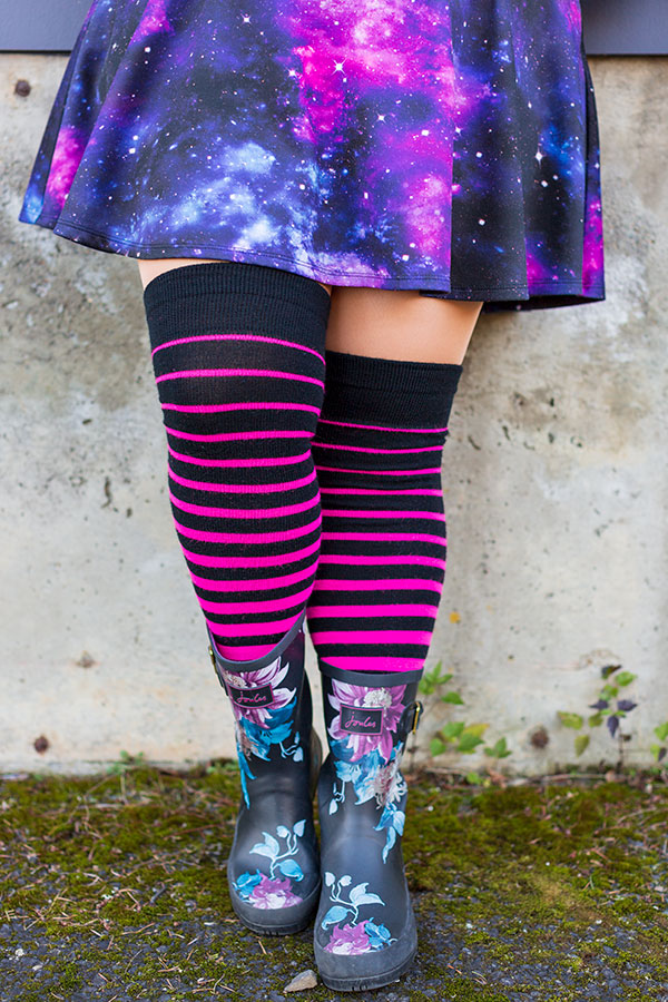 Acrylic Gradient Stripes Extraordinary Thigh High