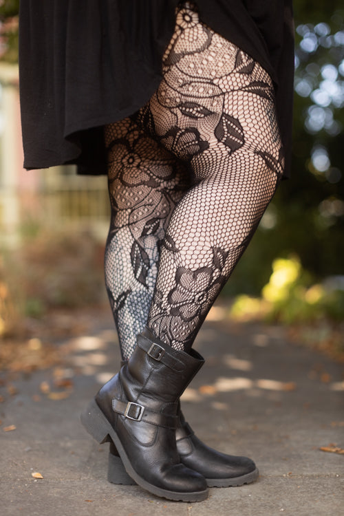 Plus Size Florals in Bloom Net Tights
