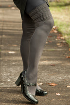 N40 Thigh High Socks