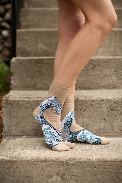 Hokusai Tabi Socks